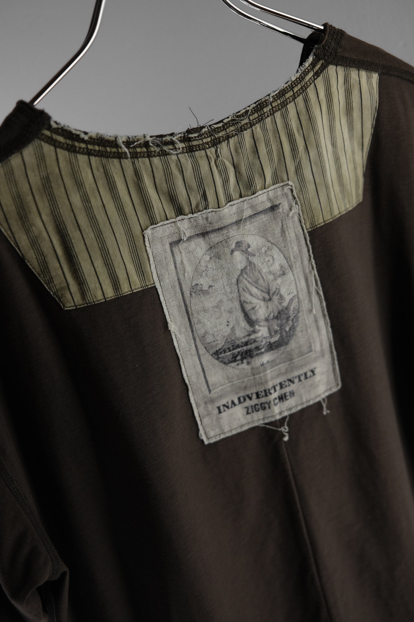 ZIGGY CHEN S/S2024 - Classic Front Seam T-Shirt