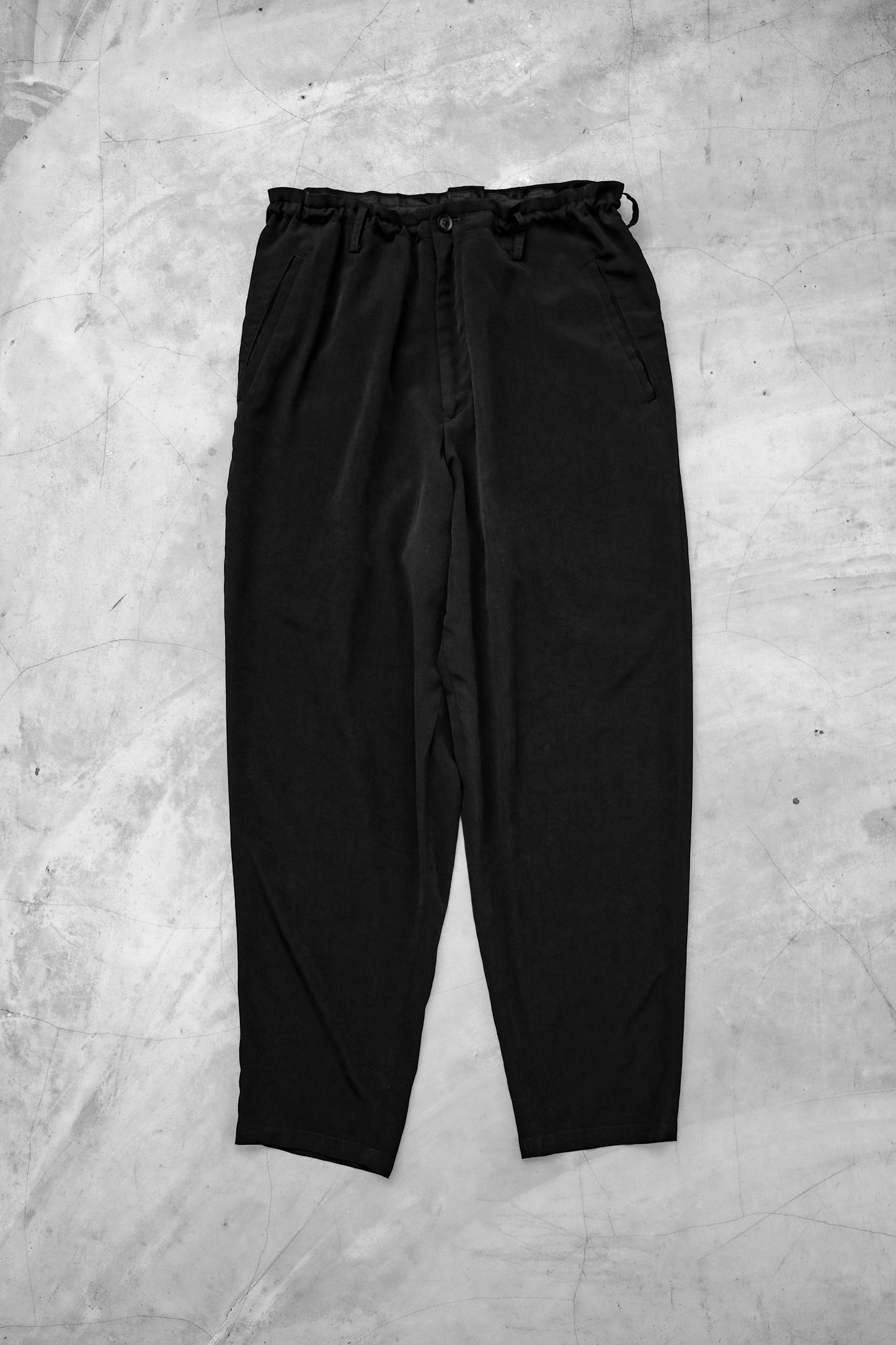 Yohji Yamamoto POUR HOMME S/S2024 - Tapered-Leg Cropped Trousers