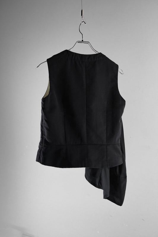 TOGA ARCHIVES F/W2004 - Asymmetric Layered Hook-eyes Vest