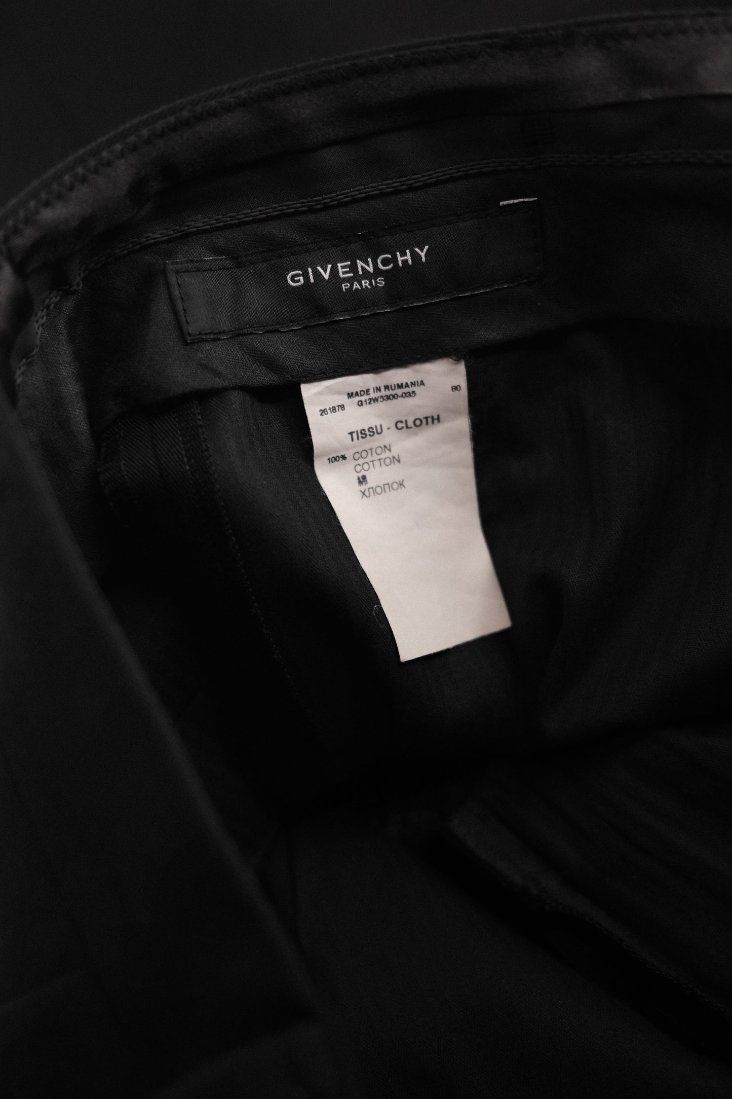 GIVENCHY by Ricardo Tiscy F/W2010 - Layered Skirt Shorts