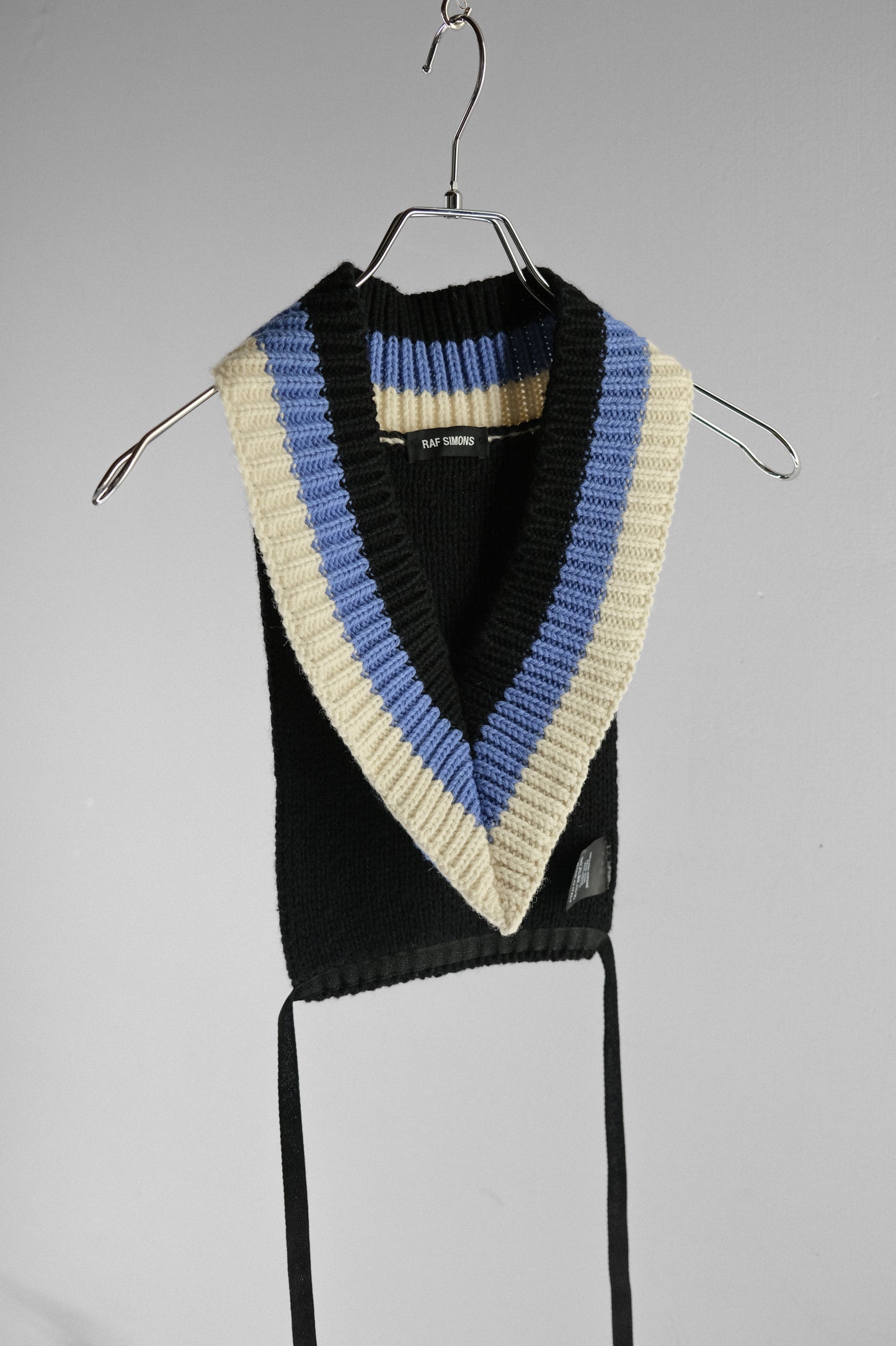 RAF SIMOMS F/W2016 - Knitted Collar