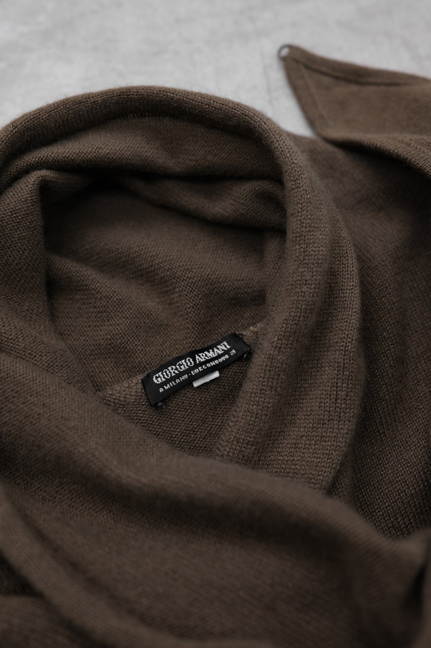 Giorgio Armani 1990s - Wrap Collar Cashmere Knit