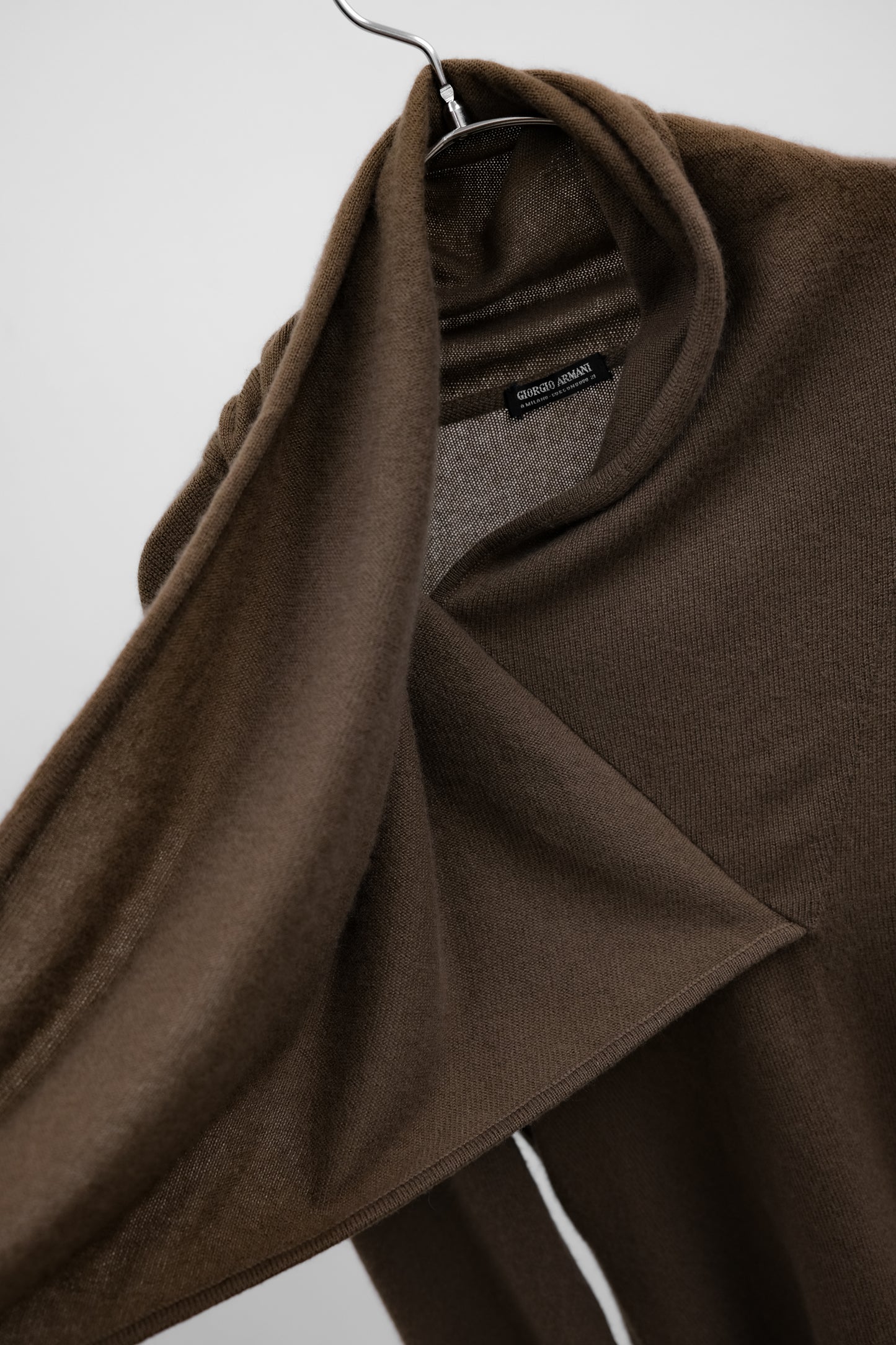 Giorgio Armani 1990s - Wrap Collar Cashmere Knit