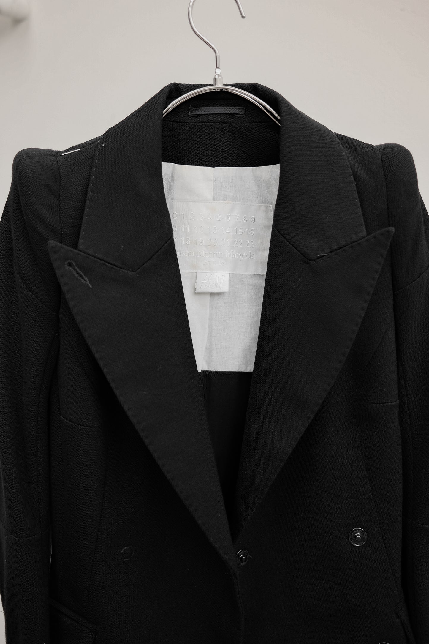 Maison Martin Margiela x H&M “RE-EDITION” S/S1989 - Narrow-Shouldered Jacket