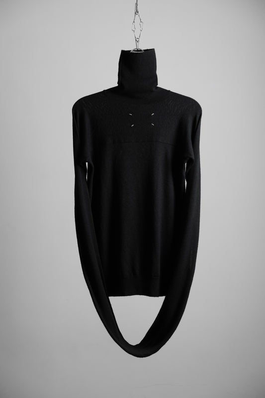 Martin Margiela F/W2007 - Loop Sleeve Knit