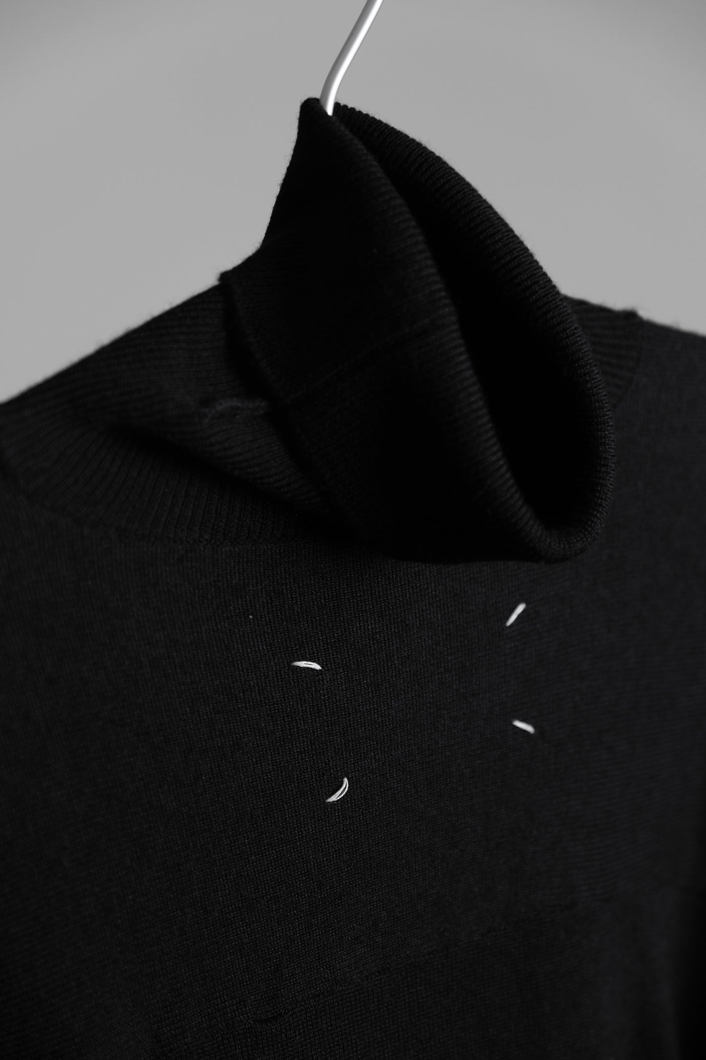 Martin Margiela F/W2007 - Loop Sleeve Knit