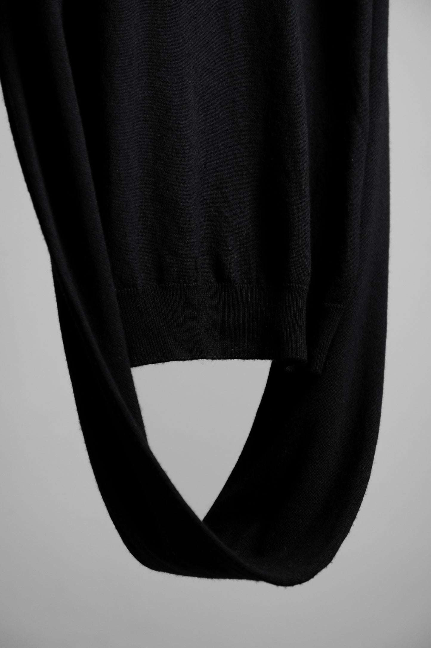 Martin Margiela F/W2007 - Loop Sleeve Knit