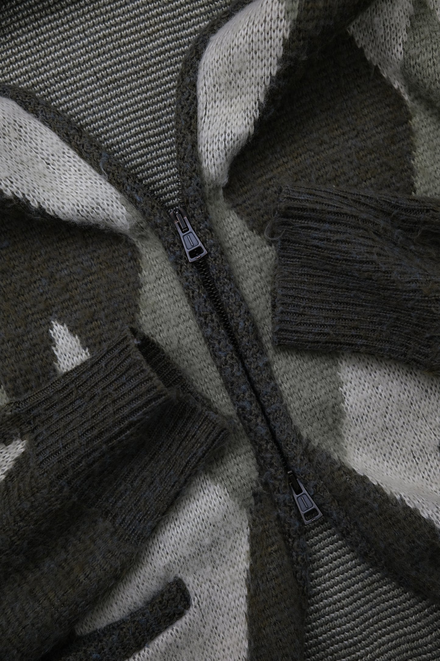 Number (N)ine F/W2008 “My Own Private Portland” - Argyle Zip Cardigan