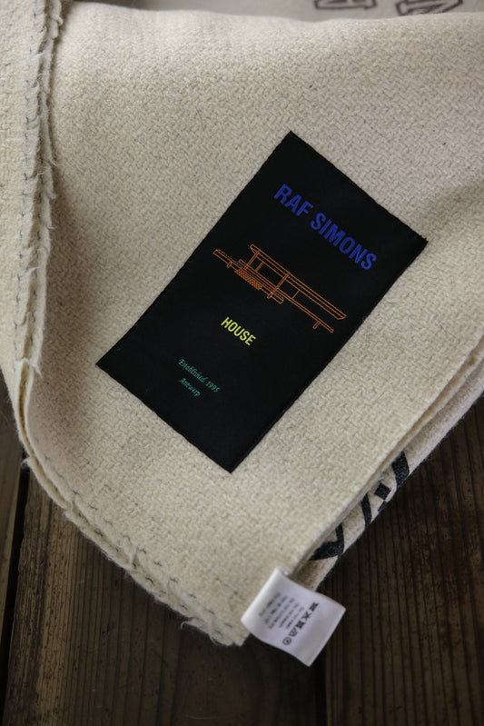 RAF SIMONS F/W2011 Archive Redux - Printed House Blanket