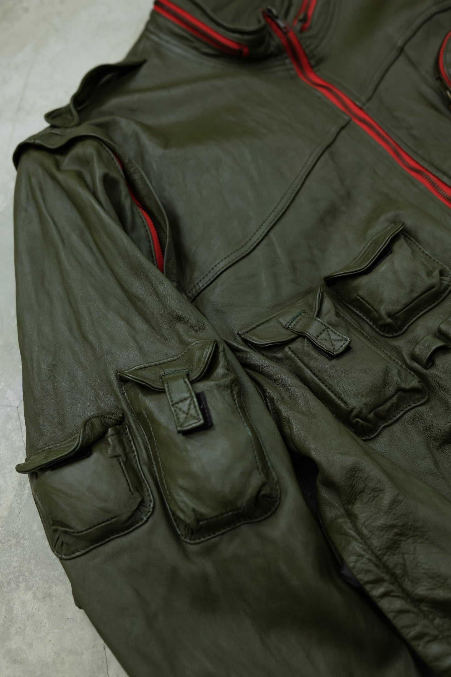 Omavi Den em jenz 2000s - Multi Pocket Cargo Bomber Jacket