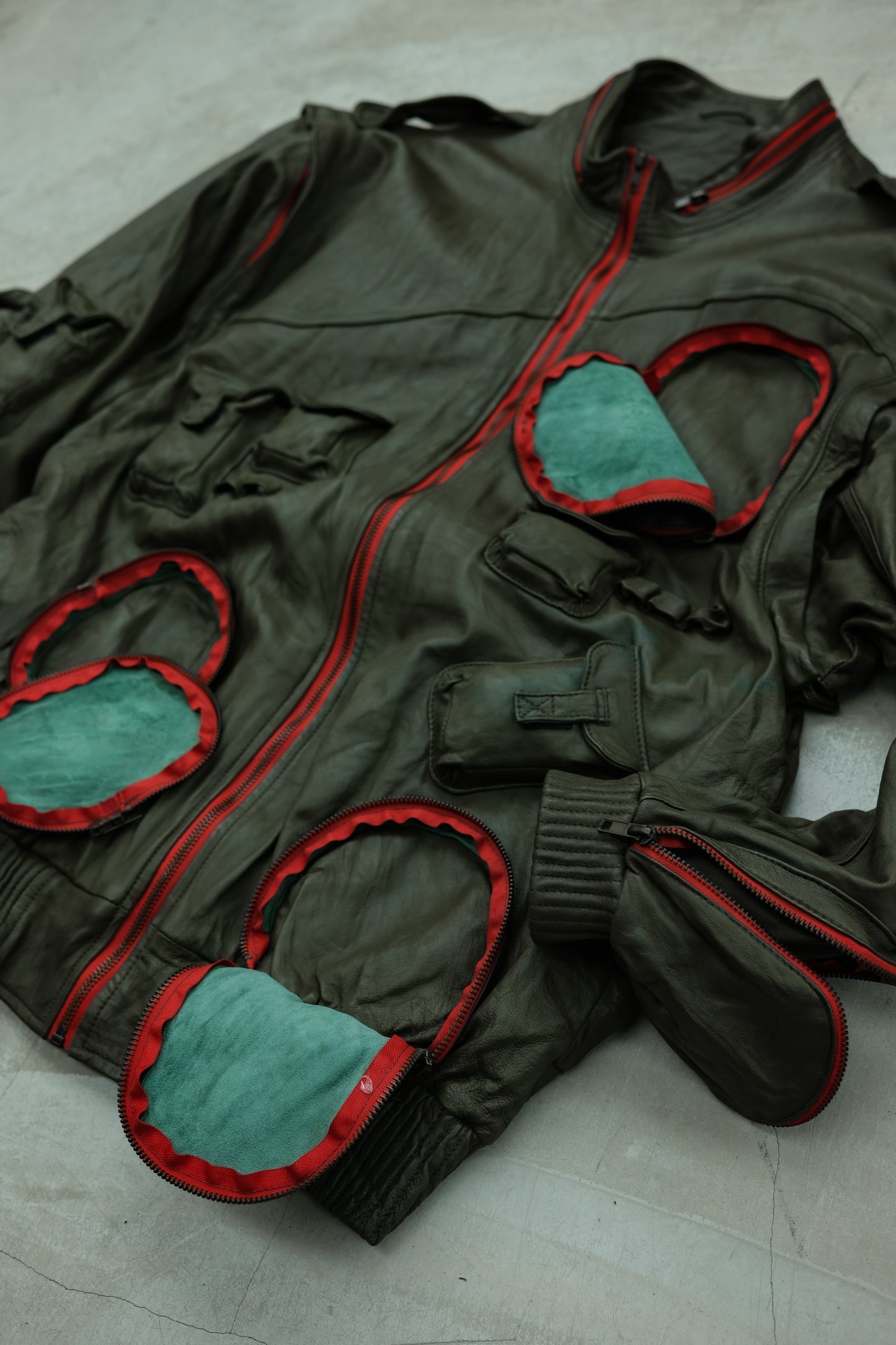 Omavi Den em jenz 2000s - Multi Pocket Cargo Bomber Jacket