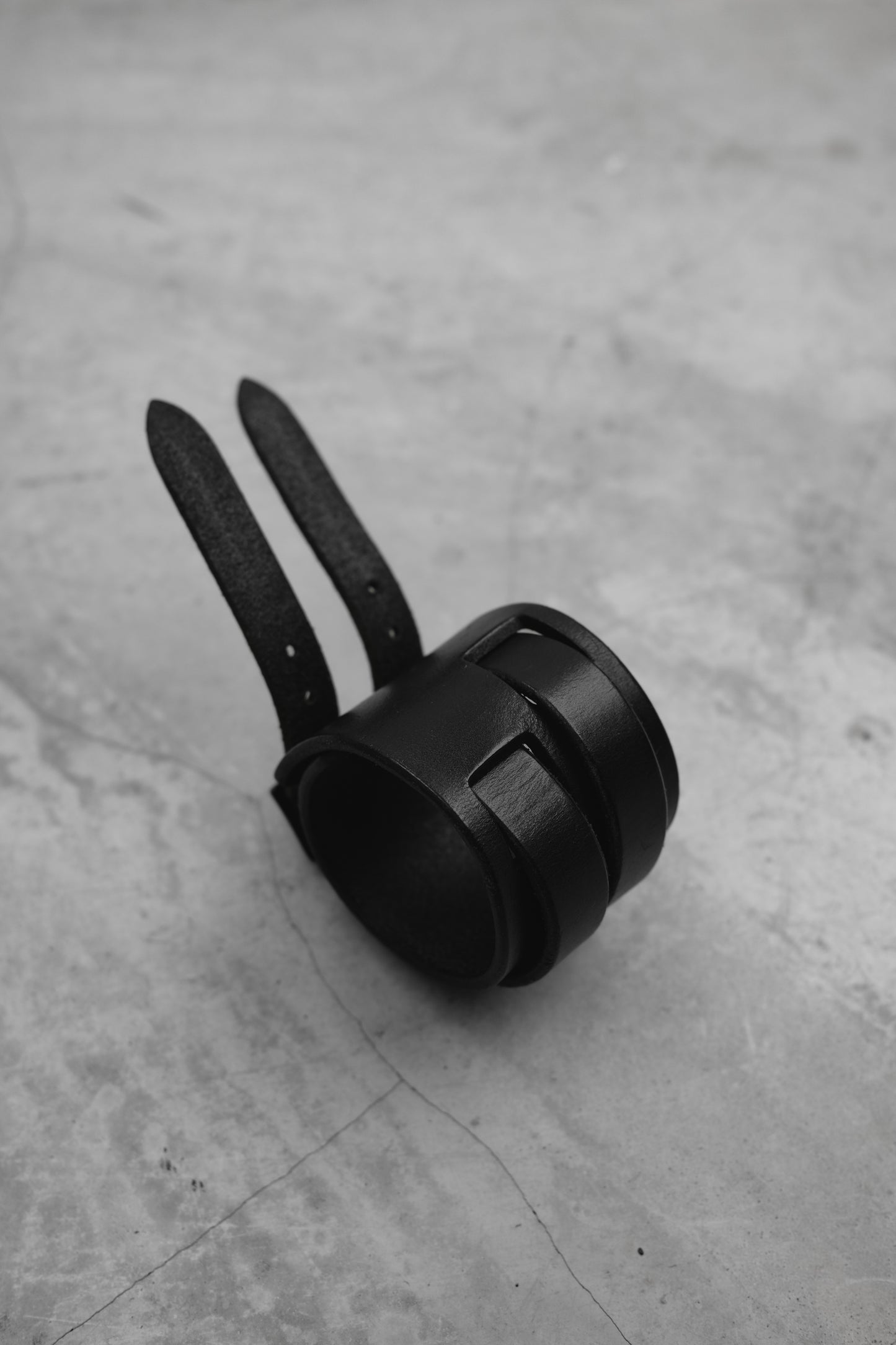 Number (N)ine F/W2004 - Leather Bracelet