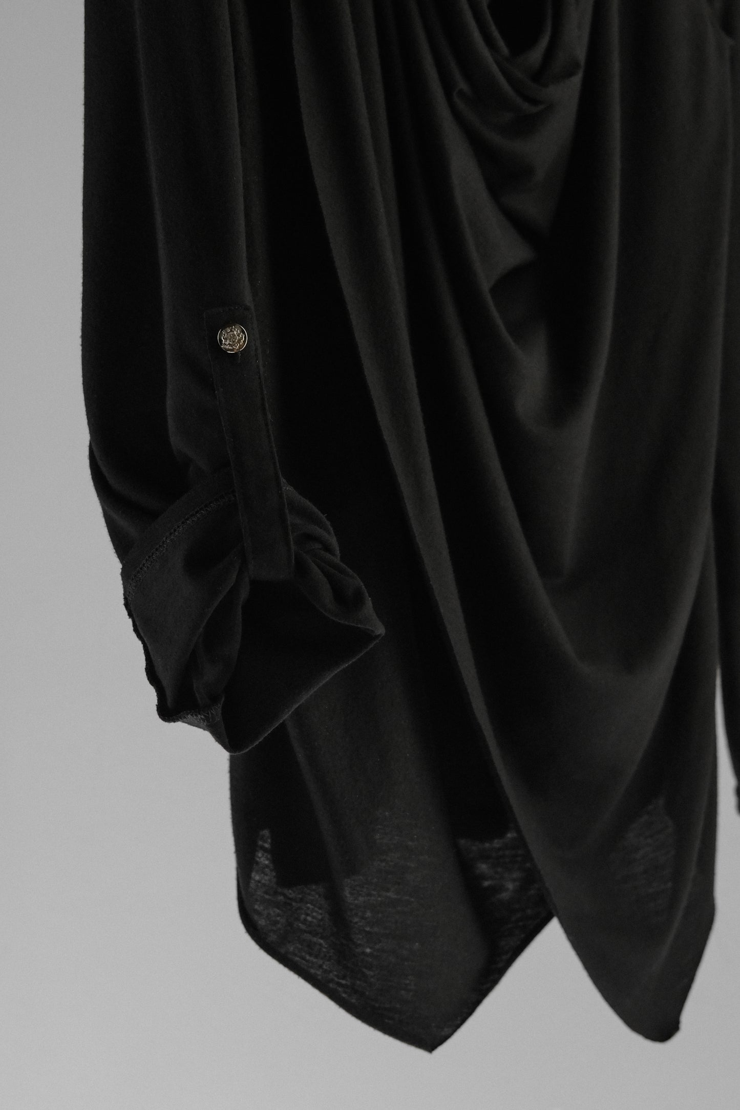 Bernings Sho 2000s - Cowl Neck Layered Top