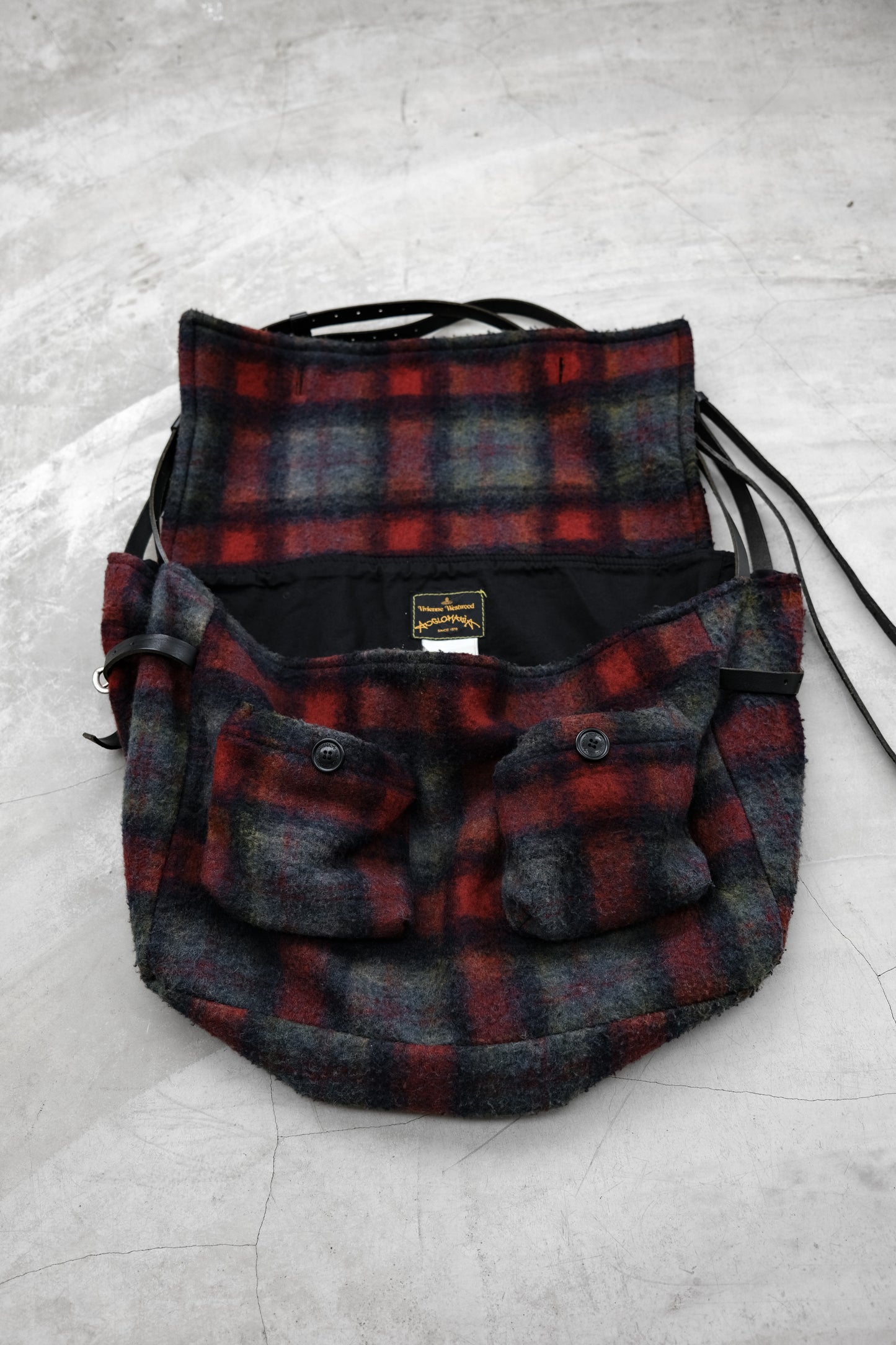 Vivienne Westwood Anglomania 2000s - Wool Tartan Shoulder Bag