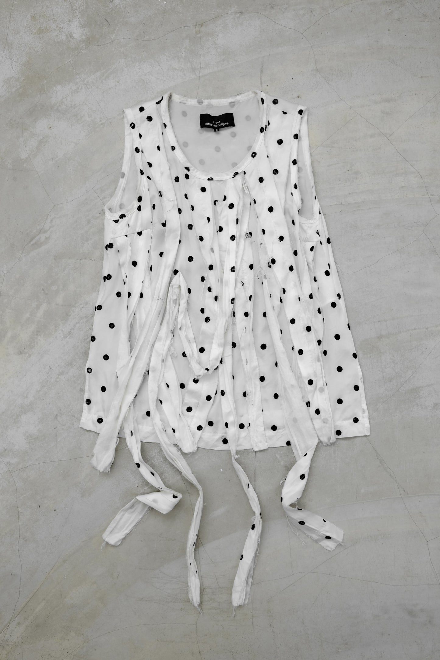 COMME des GARÇONS tricot S/S2003 - Polka Dot Fringe Vest