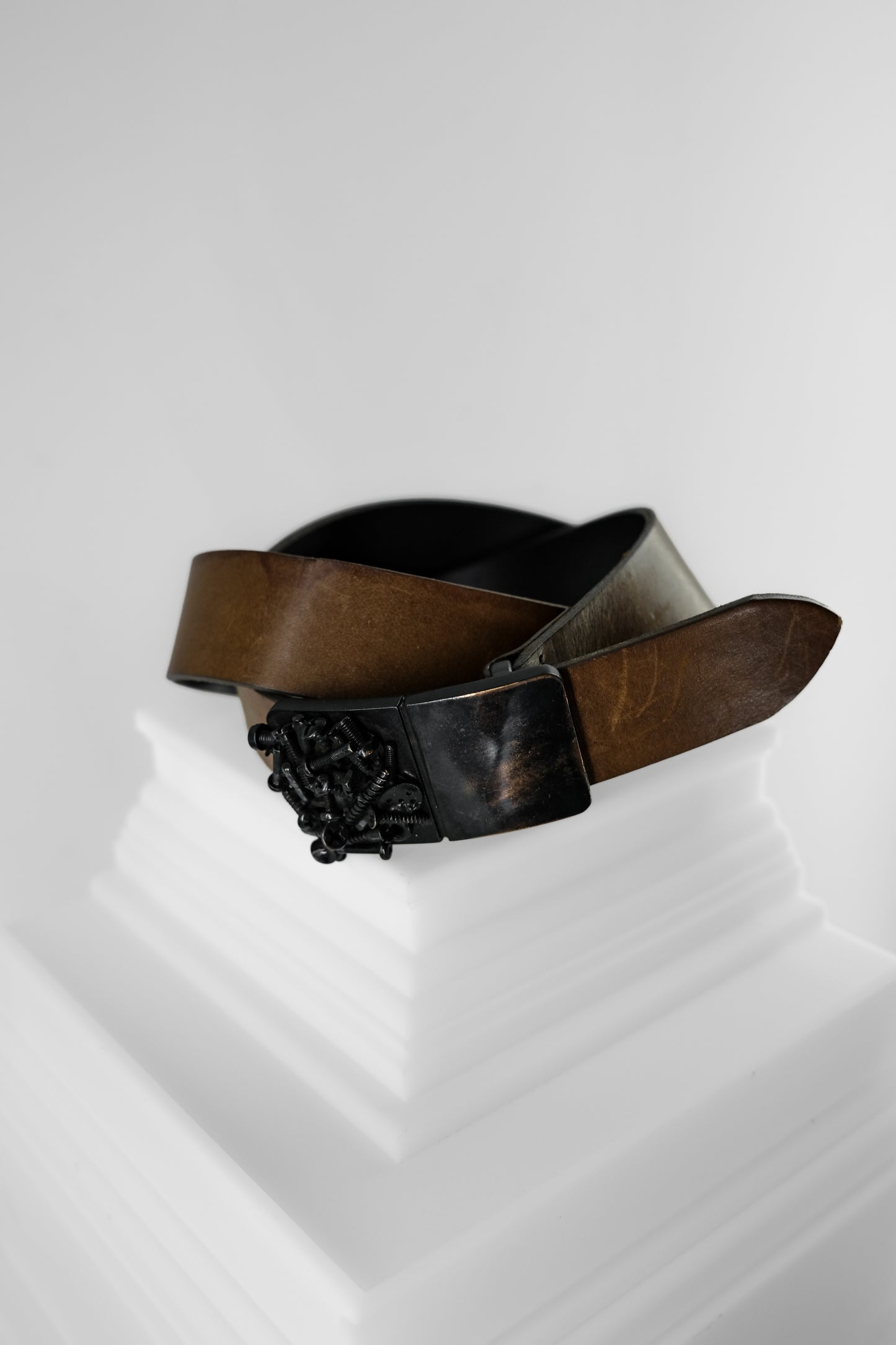 Martin Margiela ⑪ F/W2008 - Screw Buckle Leather Belt