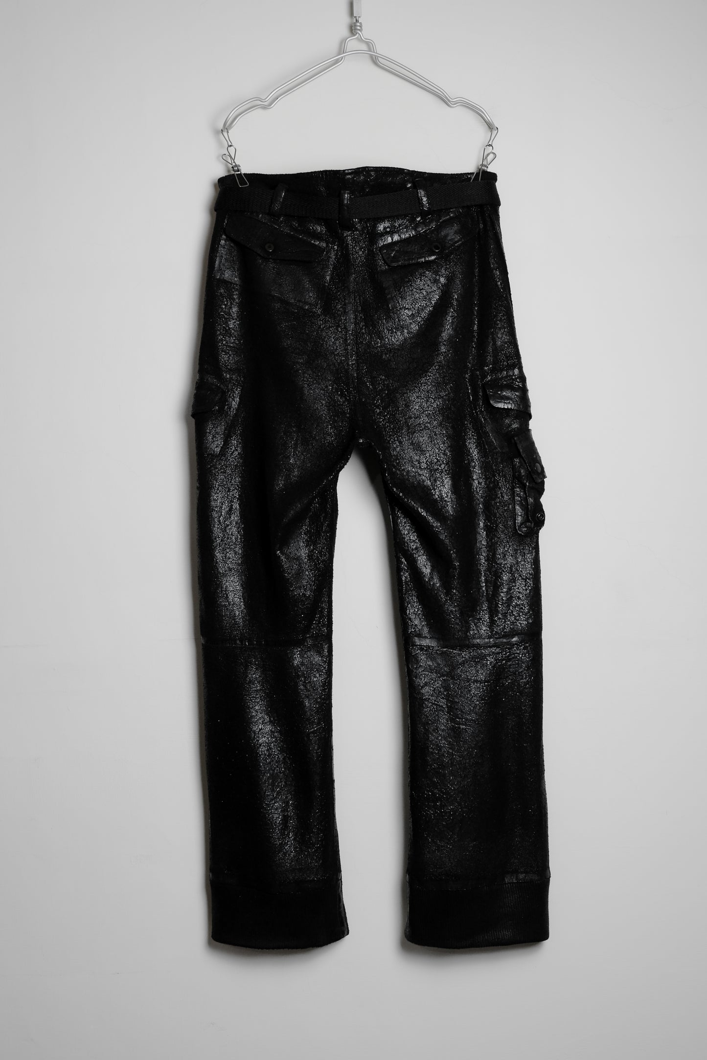 ABAHOUSE 2000s - Cracked Coated Gimmick Cargo Pants