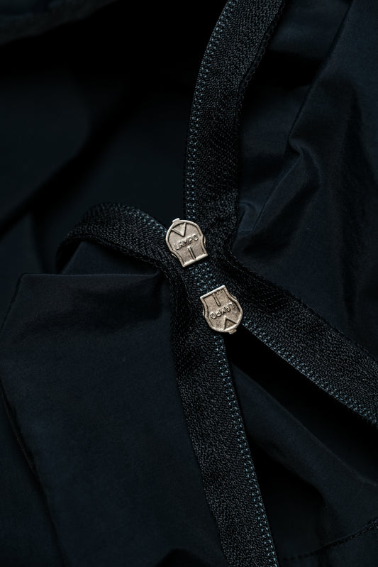 Emporio Armani 1990s - Asymmetrical Lampo-zip Nylon Vest