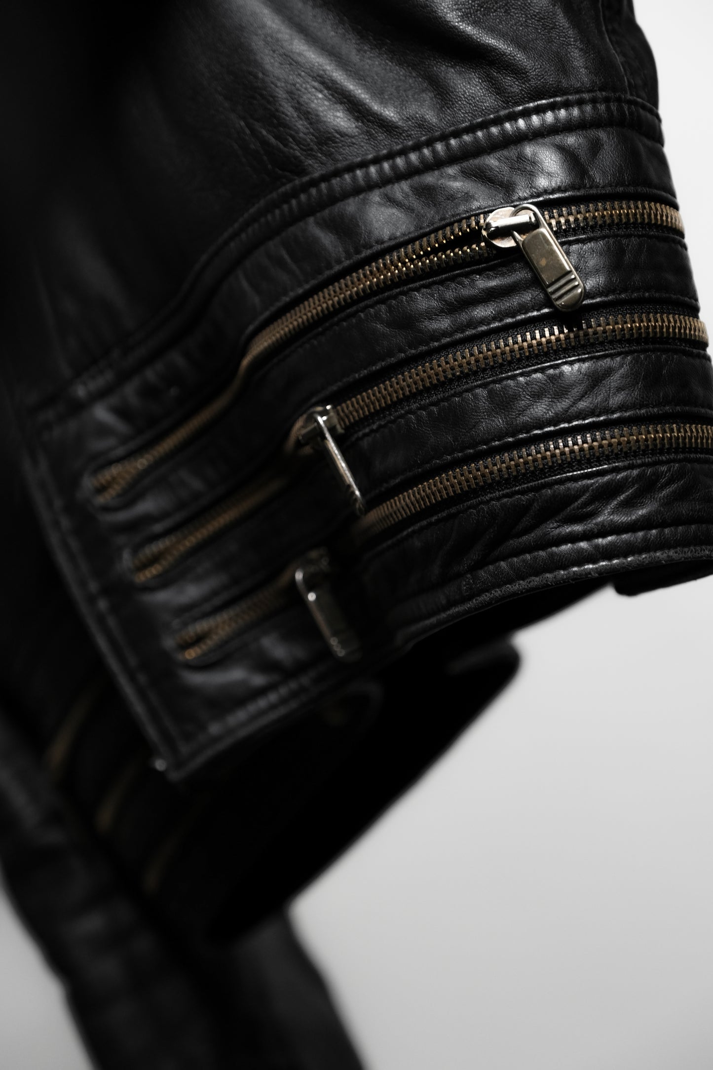 MARIO CONTI 1980-1990s - Multi Lampo-zip Leather Jacket