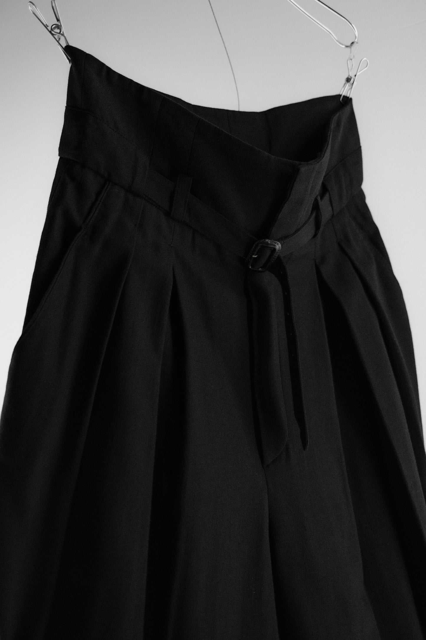 JUUN.J S/S2013 - High-Waist Tuck Pants