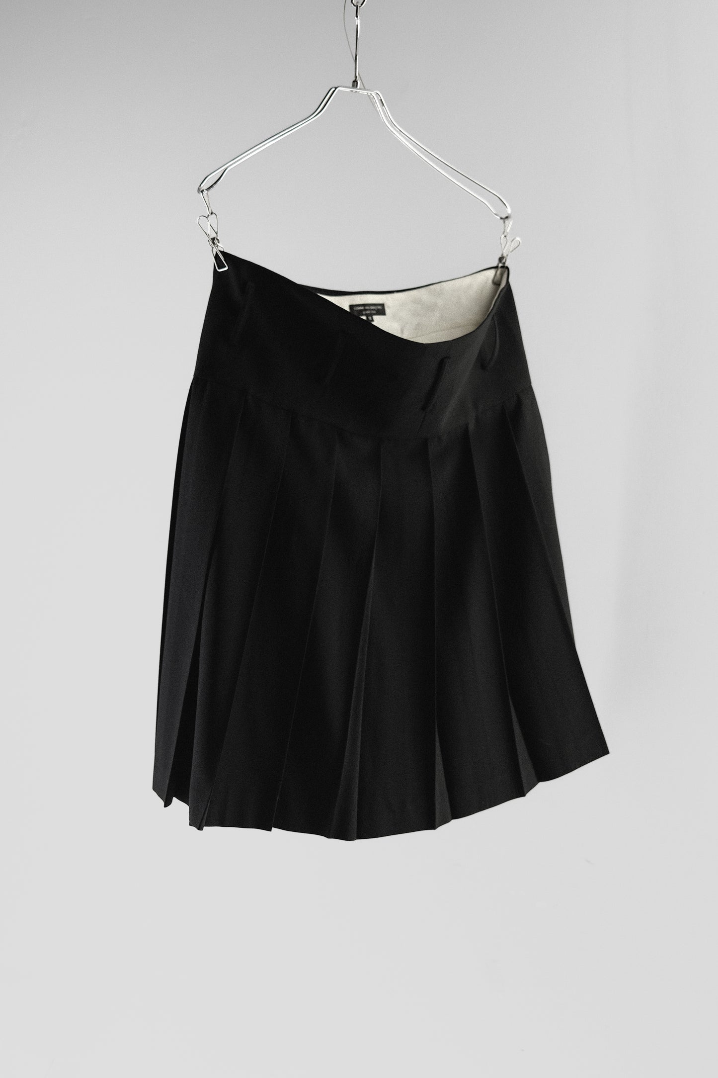 COMME des GARÇONS HOMME PLUS F/W2012 - Wool Pleated Kilt