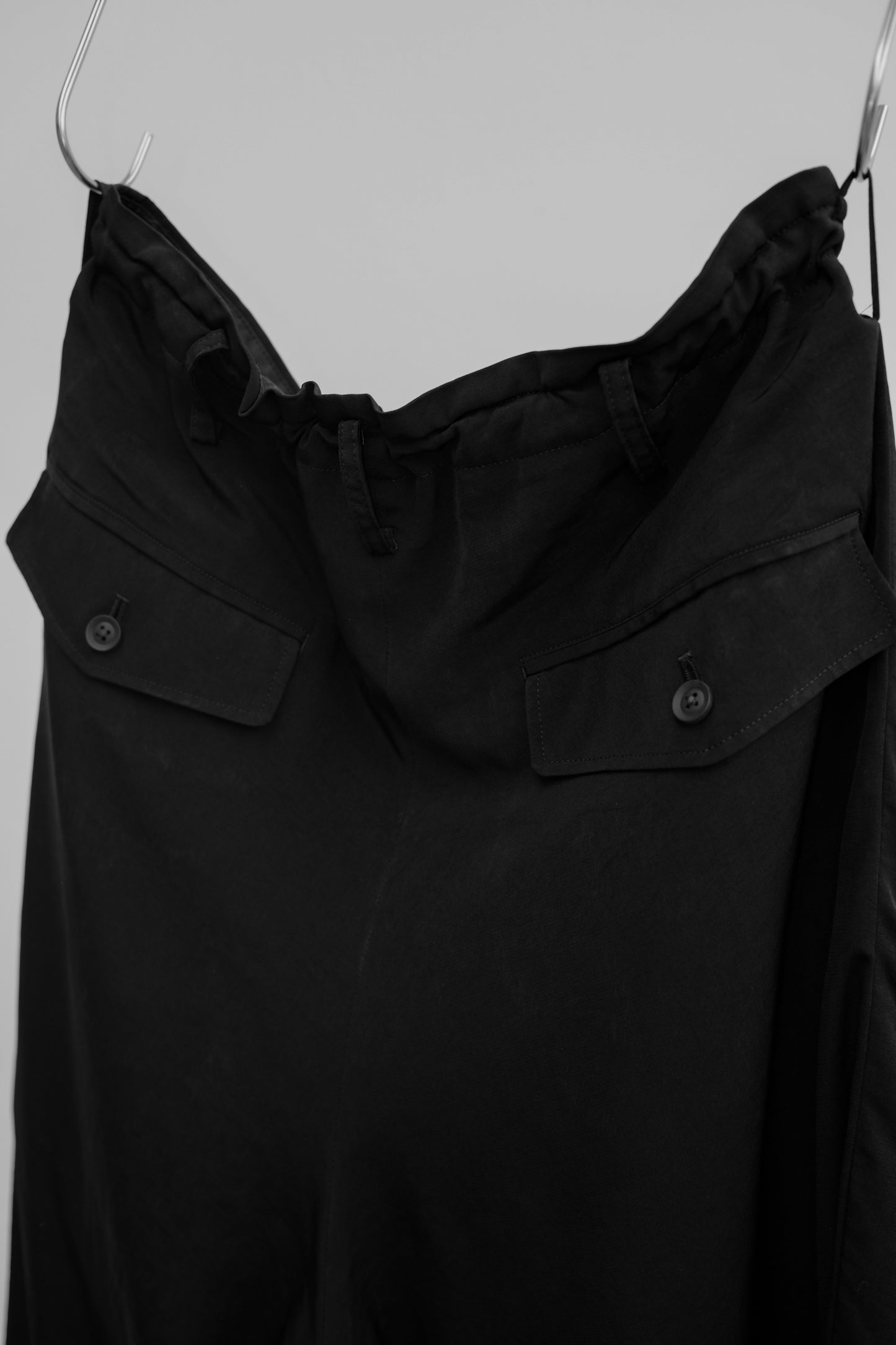 Yohji Yamamoto POUR HOMME S/S2024 - Tapered-Leg Cropped Trousers