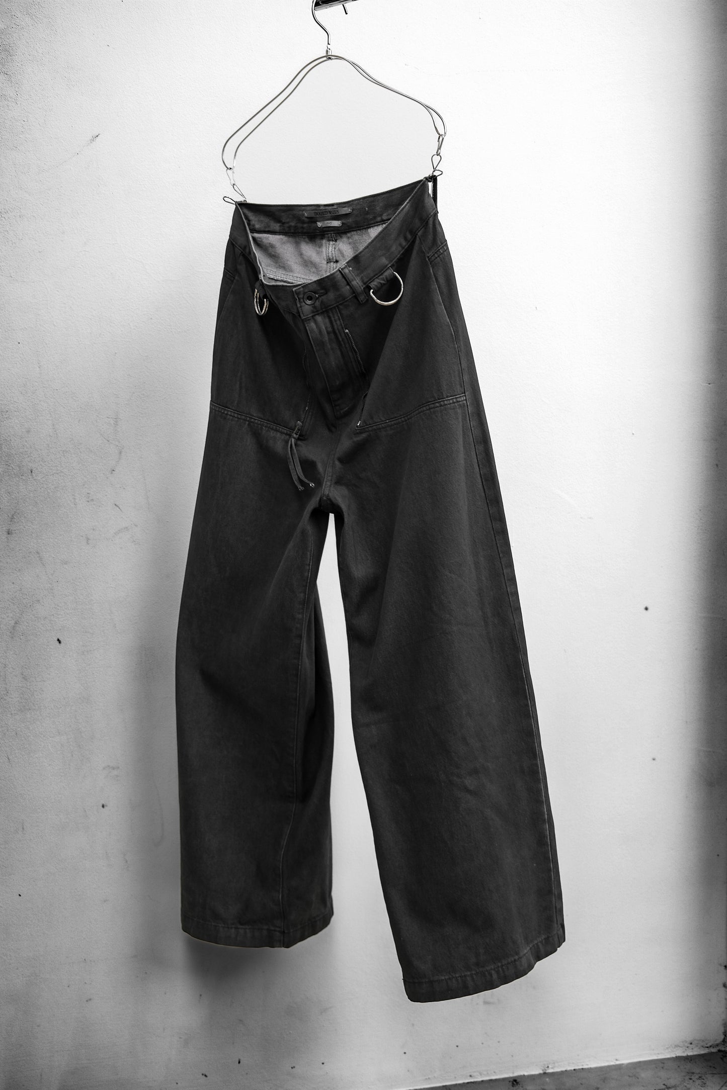 TROUBLED WATERS ACT V - Parasite Cargo Pants