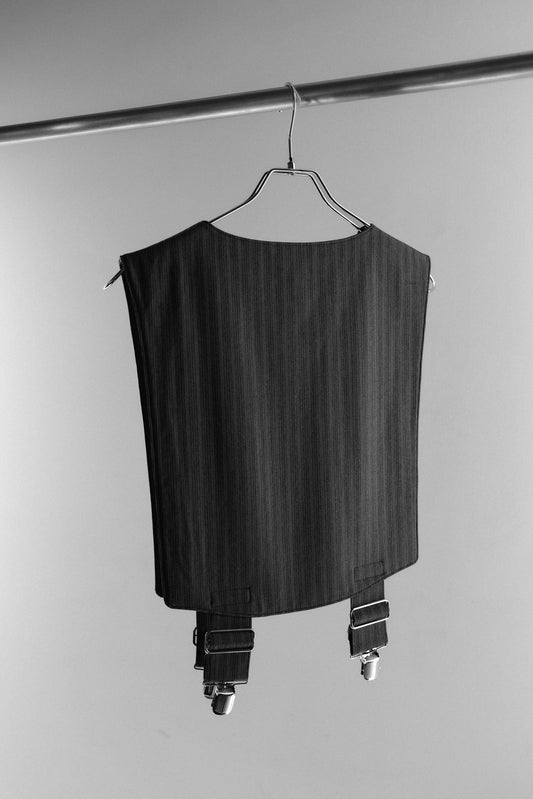 COMME des GARÇONS HOMME PLUS S/S2015 - Suspender Vest