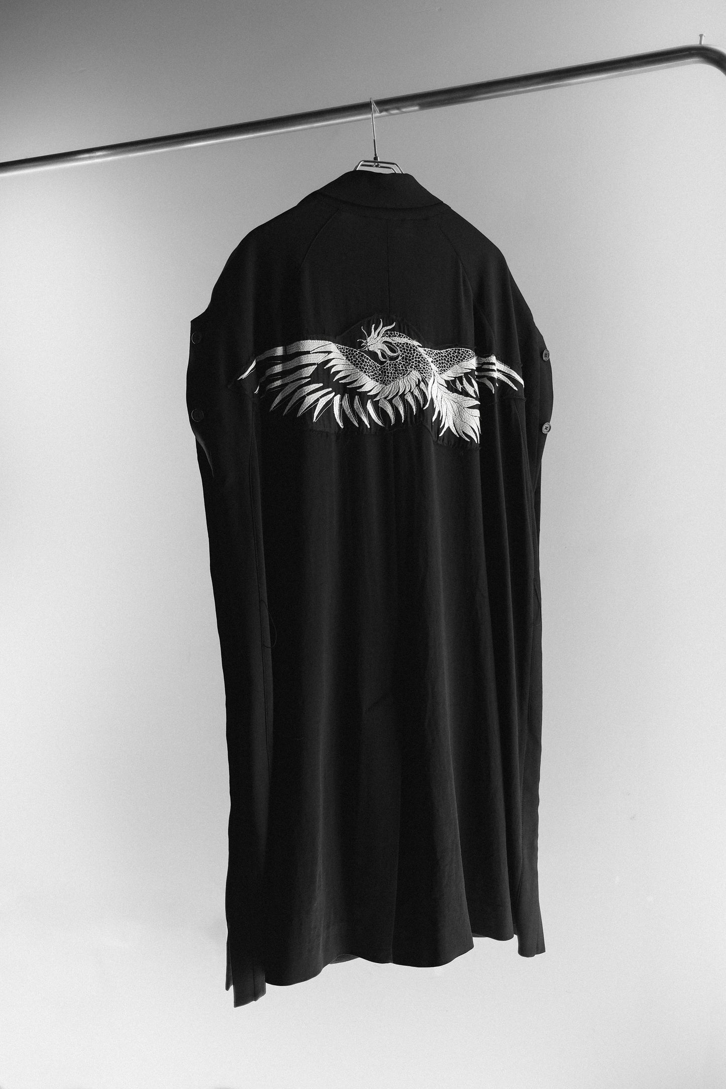 Ann Demuelemeester by Sébastien Meunier S/S2017 - Embroidered Sleeveless Coat