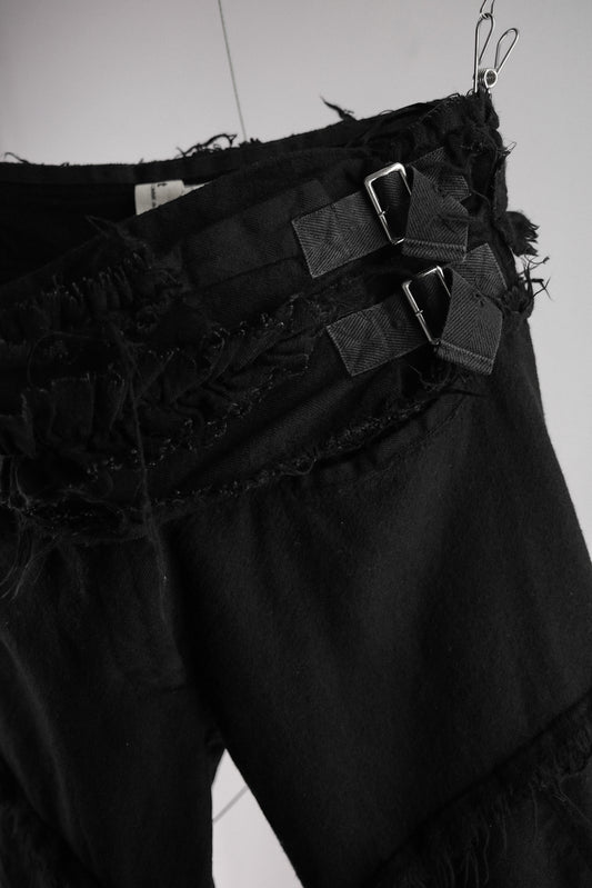 COMME des GARÇONS TAO F/W2008 - Frayed Buckle Cropeed Pants