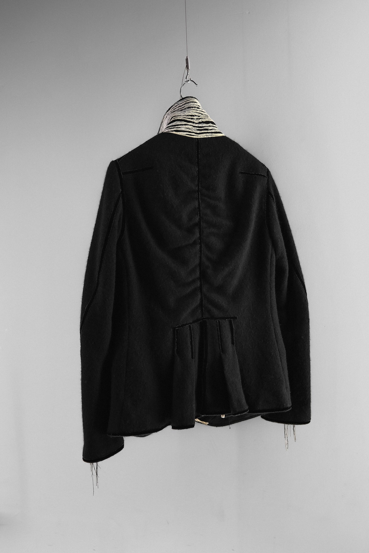 Number (N)ine F/W2009 “A CLOSED FEELING” - Embroidered Napolean Jacket
