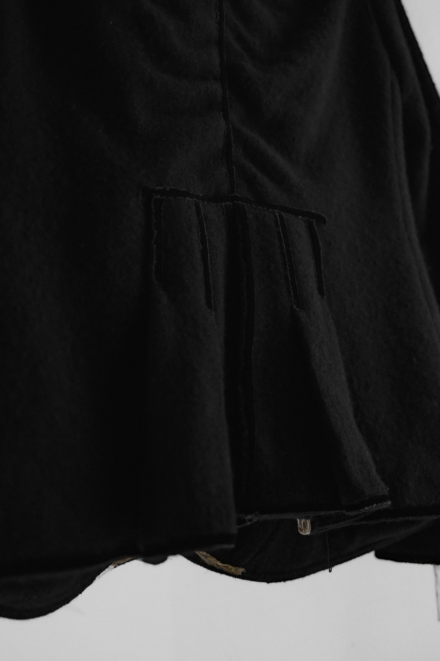 Number (N)ine F/W2009 “A CLOSED FEELING” - Embroidered Napolean Jacket