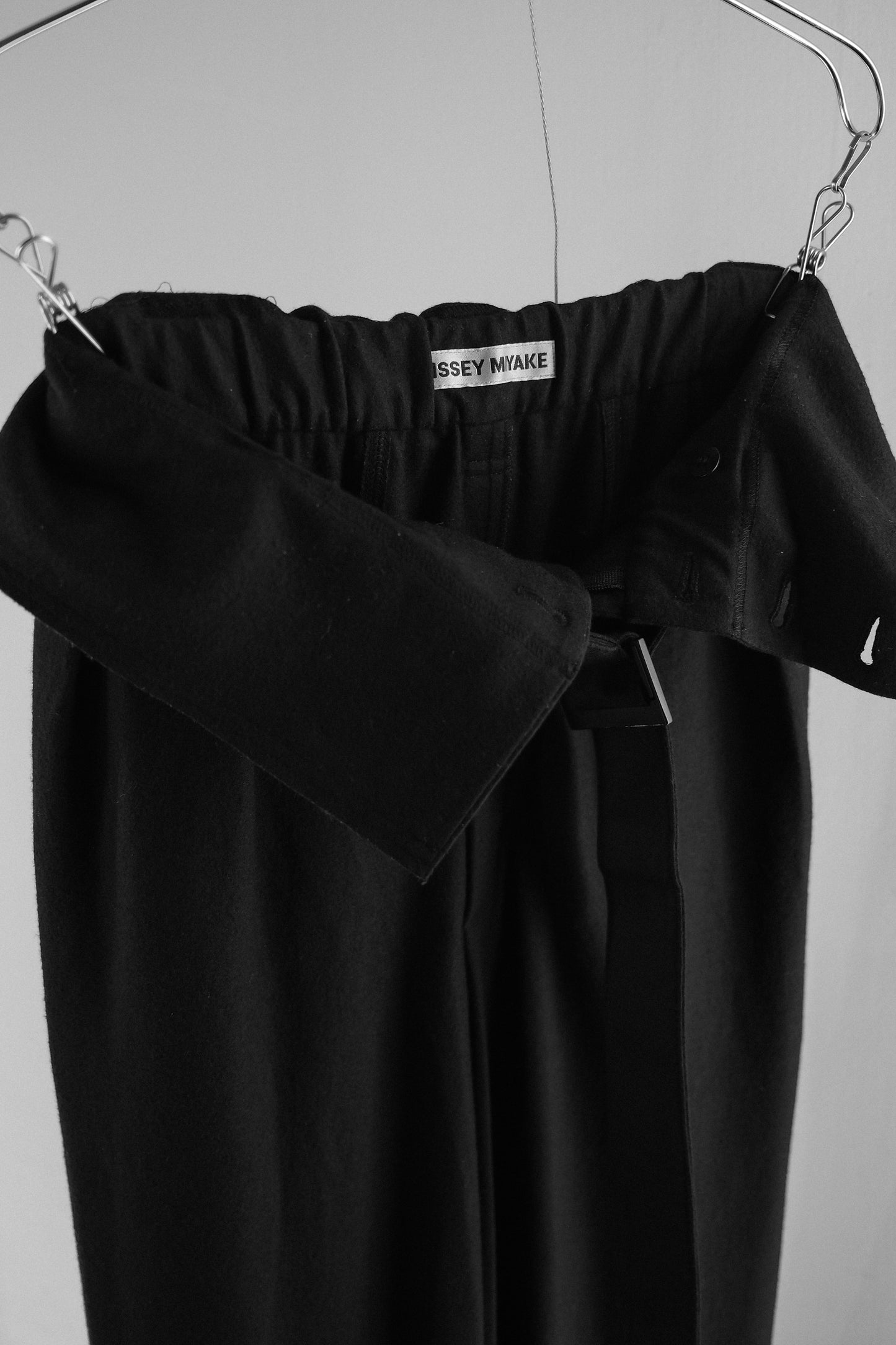 Issey Miyake F/W2021 - Waist Belted Wide Pants