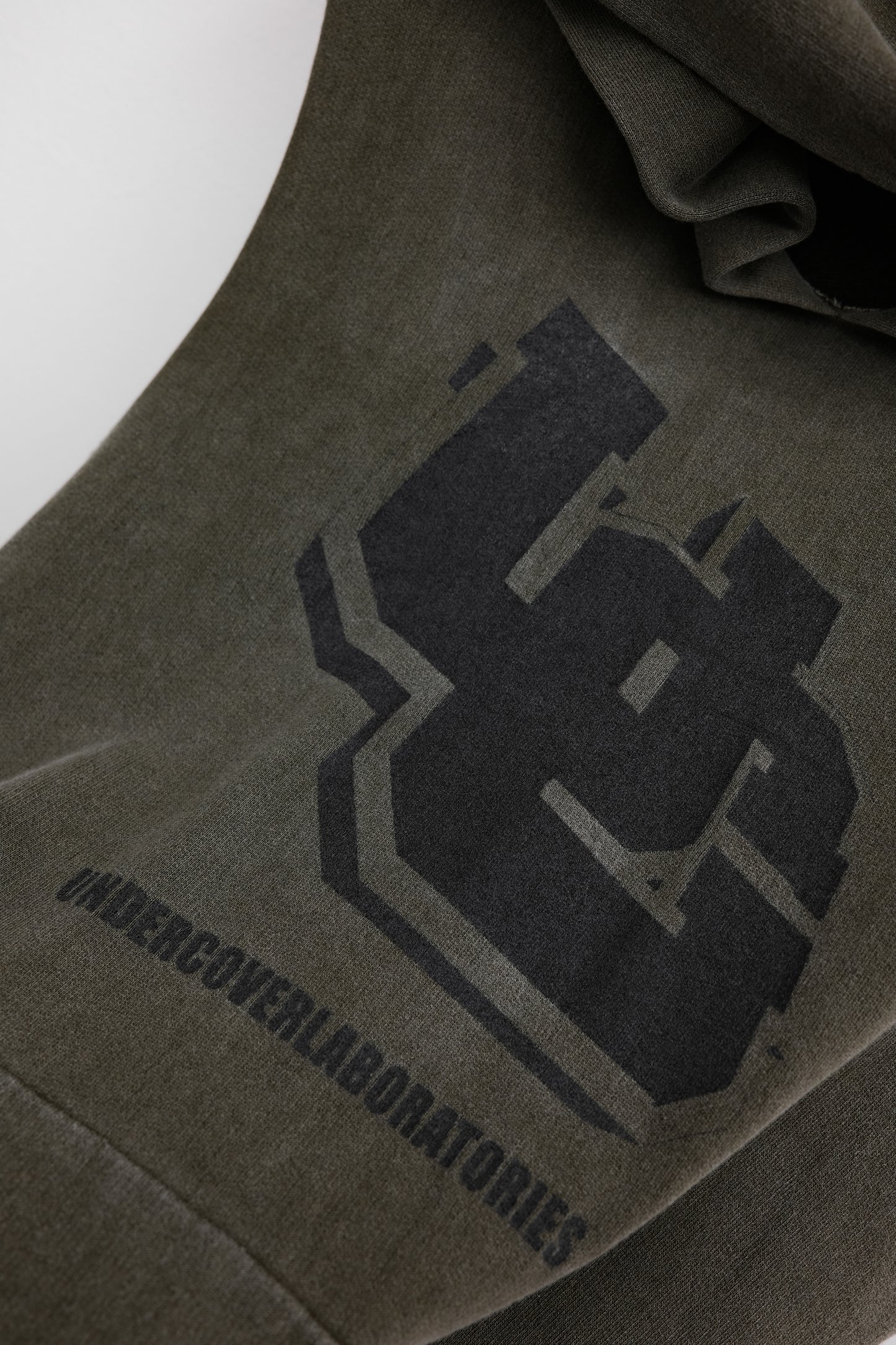 UNDERCOVER S/S2002 The Illusion of Haze - Sleeveless Hoodie