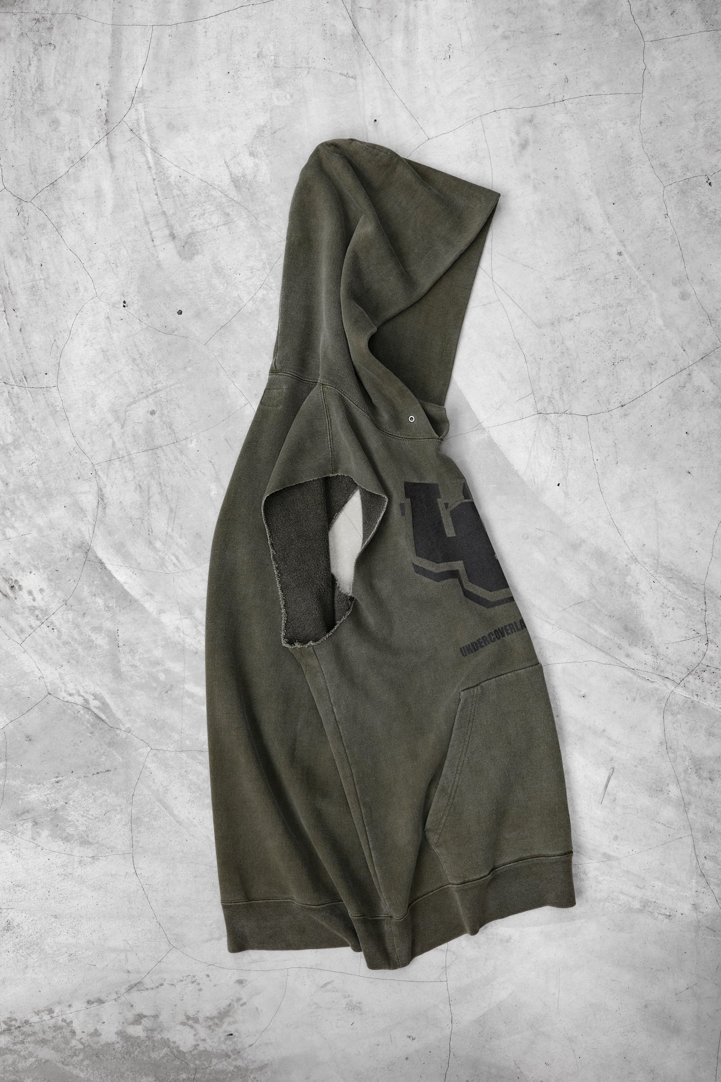 UNDERCOVER S/S2002 The Illusion of Haze - Sleeveless Hoodie