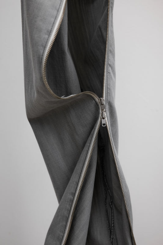 Nozomi Ishiguro S/S2009 Haute Couture - Banana Zip Pants