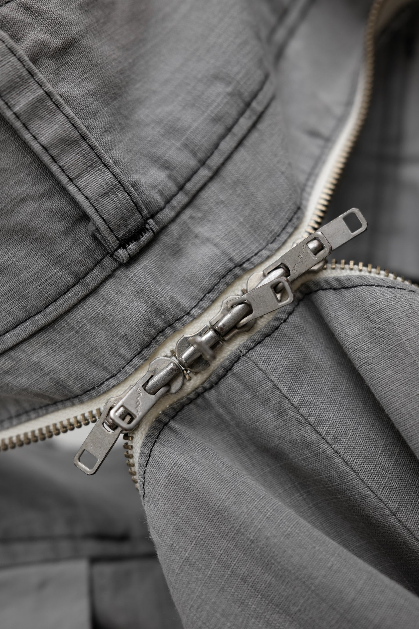 Nozomi Ishiguro S/S2009 Haute Couture - Banana Zip Pants