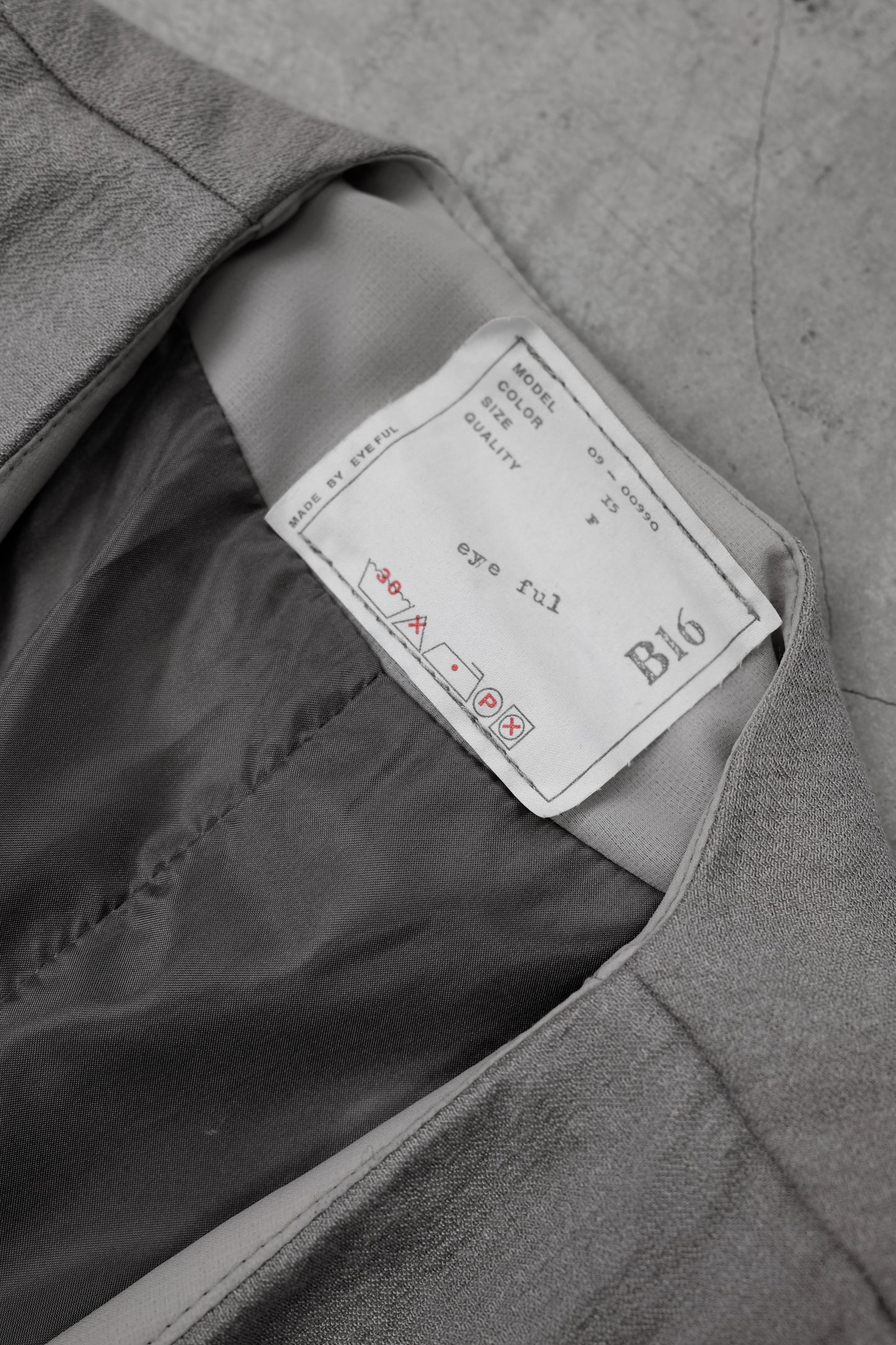 SACAI 2009 - Deconstructed Layered Vest